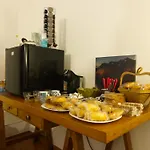 Yawhome * Bologna