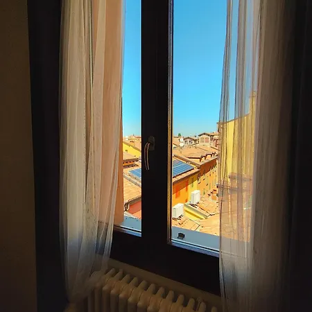Yawhome Bologna