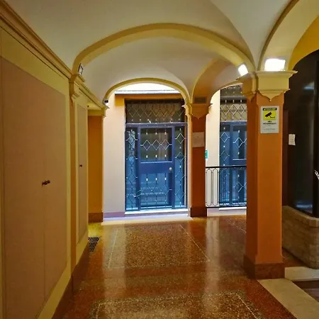 Yawhome Bed & Breakfast *